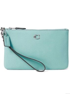 NWOT COACH Faded Blue Pebble Leather Wristlet